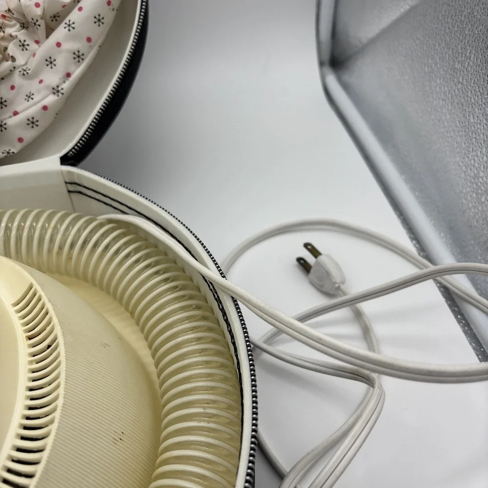Universal Portable Hair /‎ Nail Dryer 1960 Original Case Vintage Salon